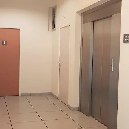 Ensoleille Au Pied Du Futuroscope Apartmán